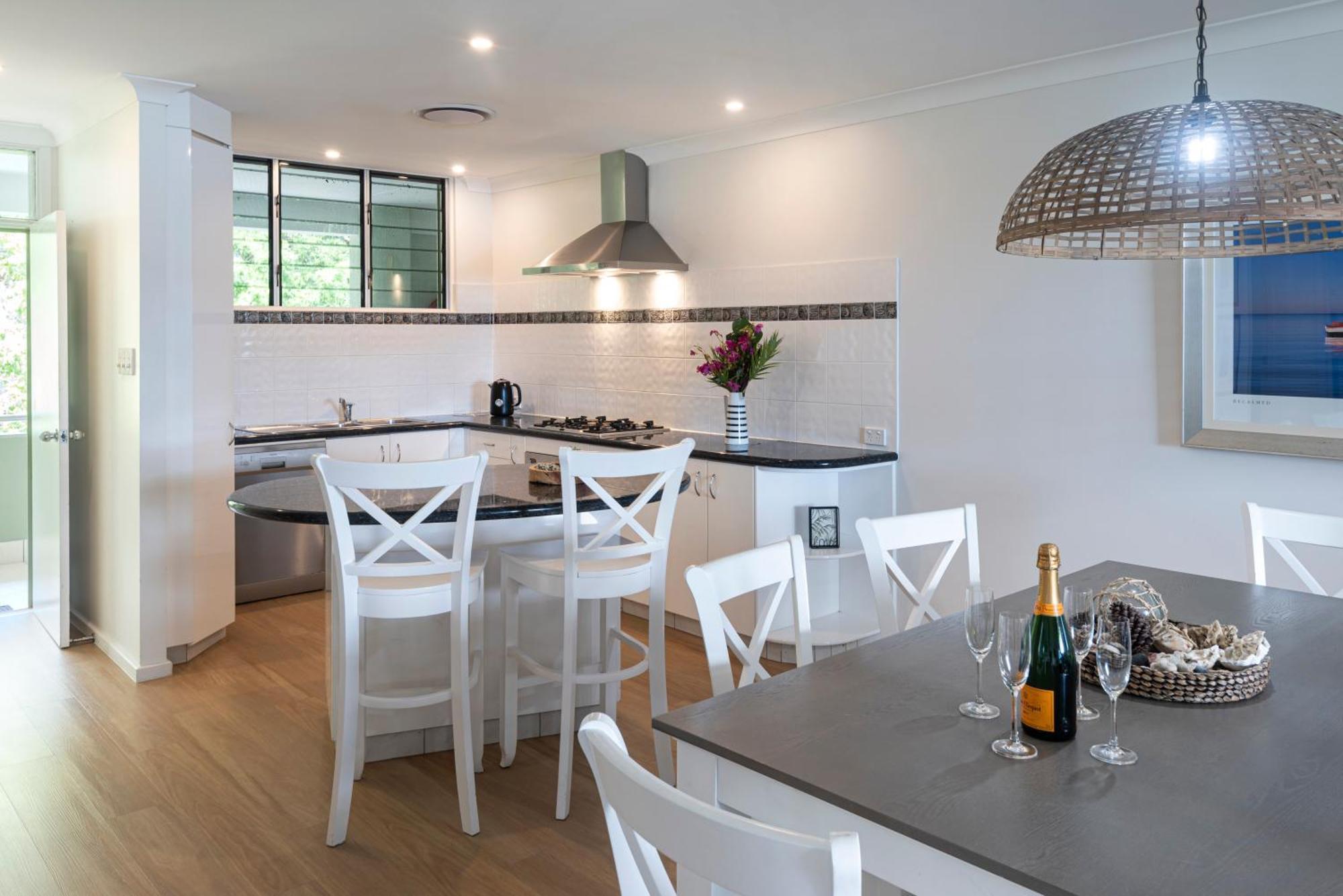 Lagoon Beachfront Lodge 202 On Hamilton Island By Hamorent Eksteriør billede